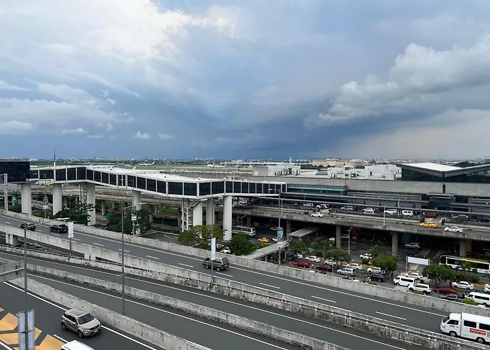 Condotel Across Naia Airport With Wifi Apartahotel Manila
