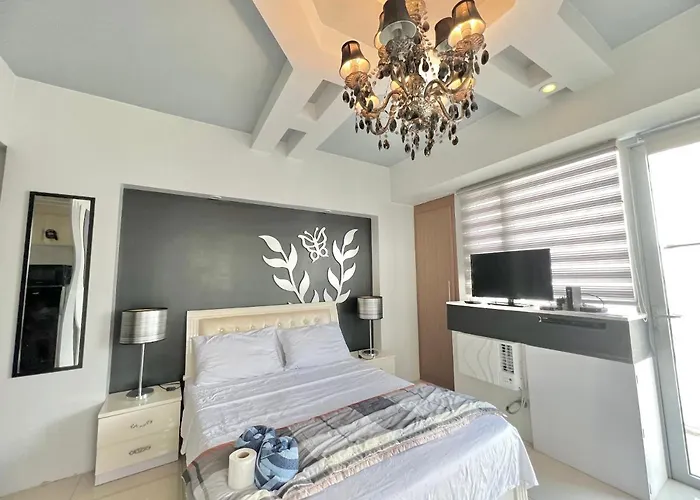 Condotel Across Naia Airport With Wifi *